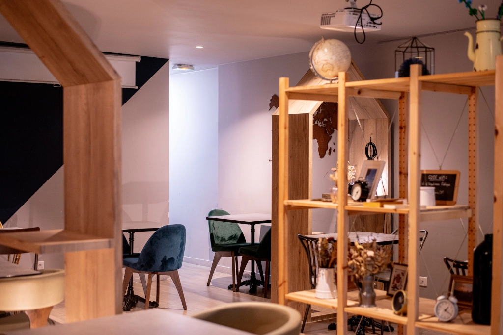 Espace de travail - Café Coworking - L'impertinence - Grenoble